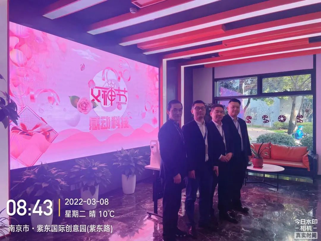 來(lái)收福（驚）利（喜）啦！感動(dòng)女神節(jié)日快樂(lè)！